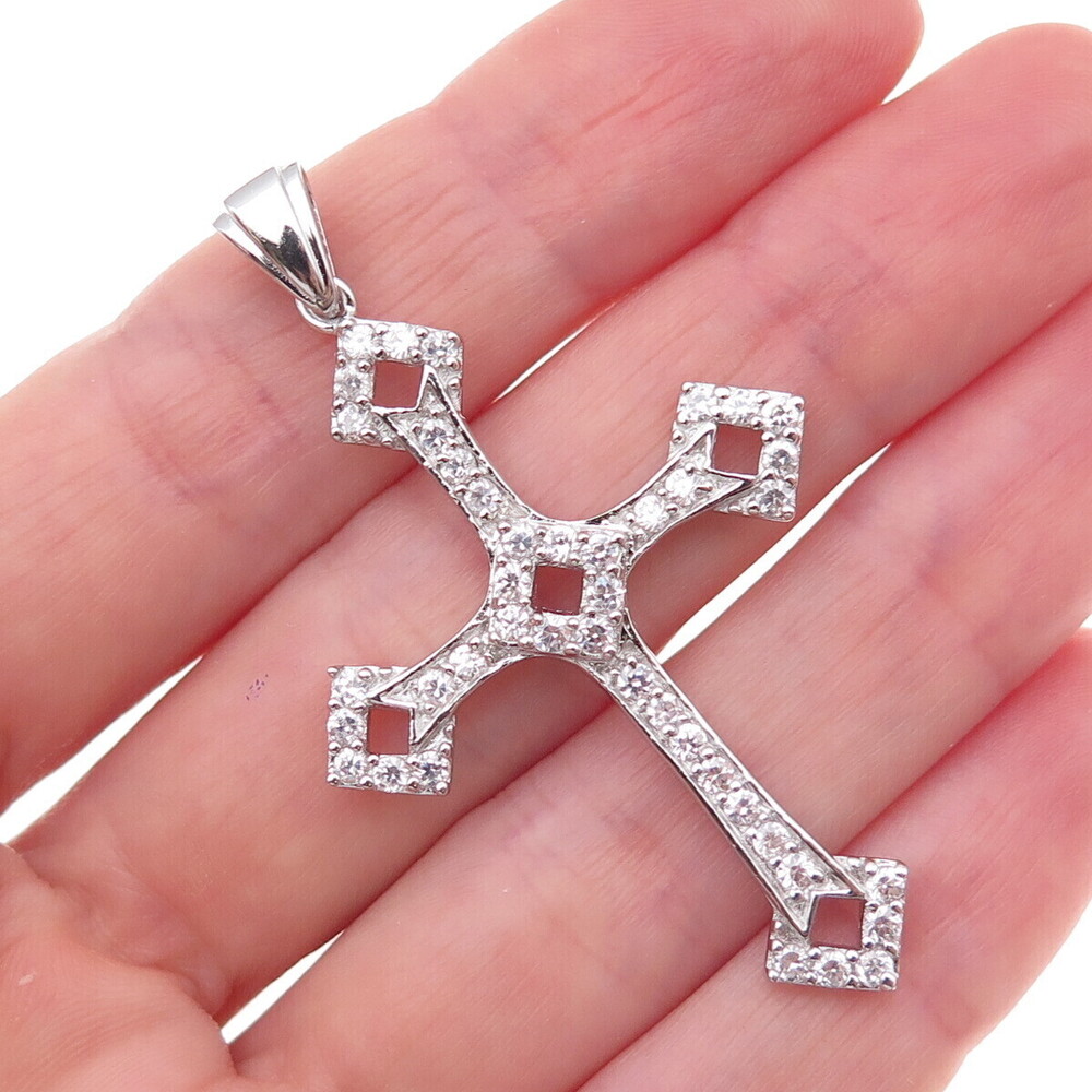 925 Sterling Silver Round-Cut C Z Cross Charm Pendant